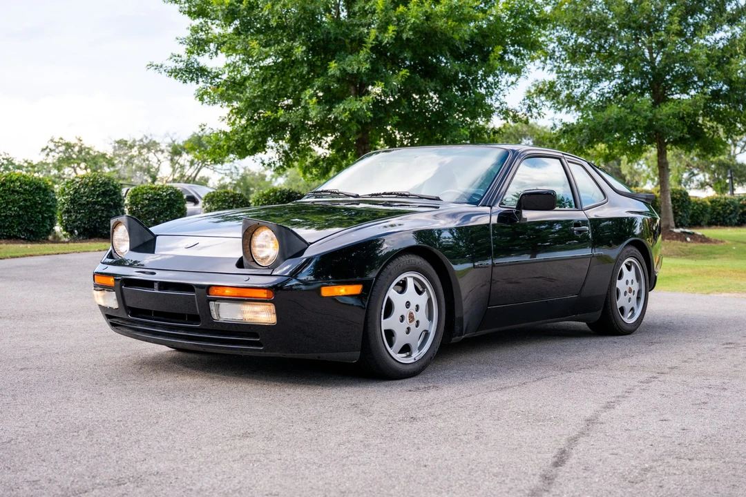 1989 Porsche 944 S2 - Image 11 of 31