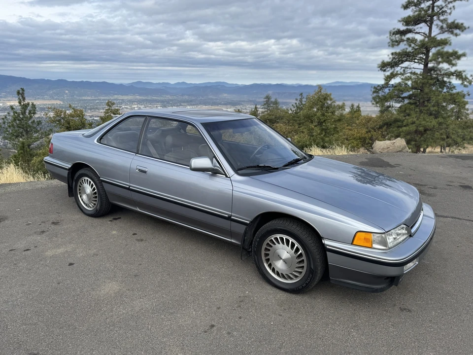 1990 Acura Legend 1st Gen - Image 28 of 31