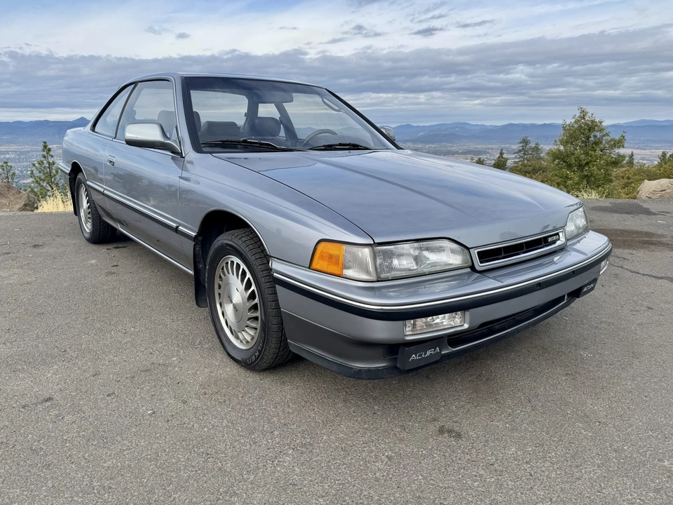 1990 Acura Legend 1st Gen - Image 29 of 31