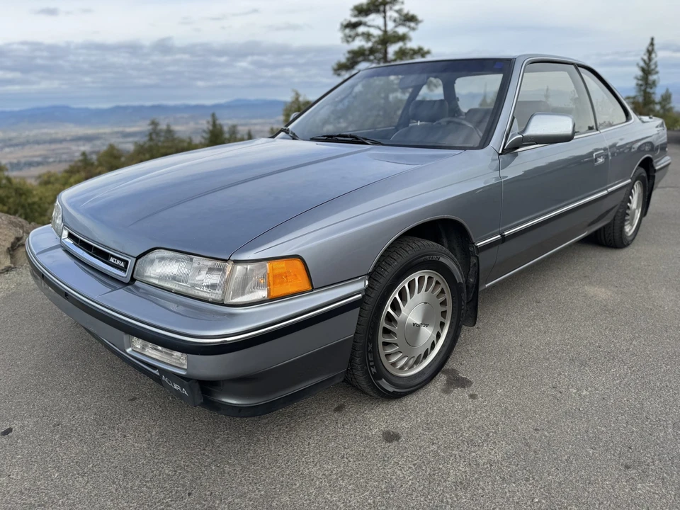 1990 Acura Legend 1st Gen - Image 3 of 31
