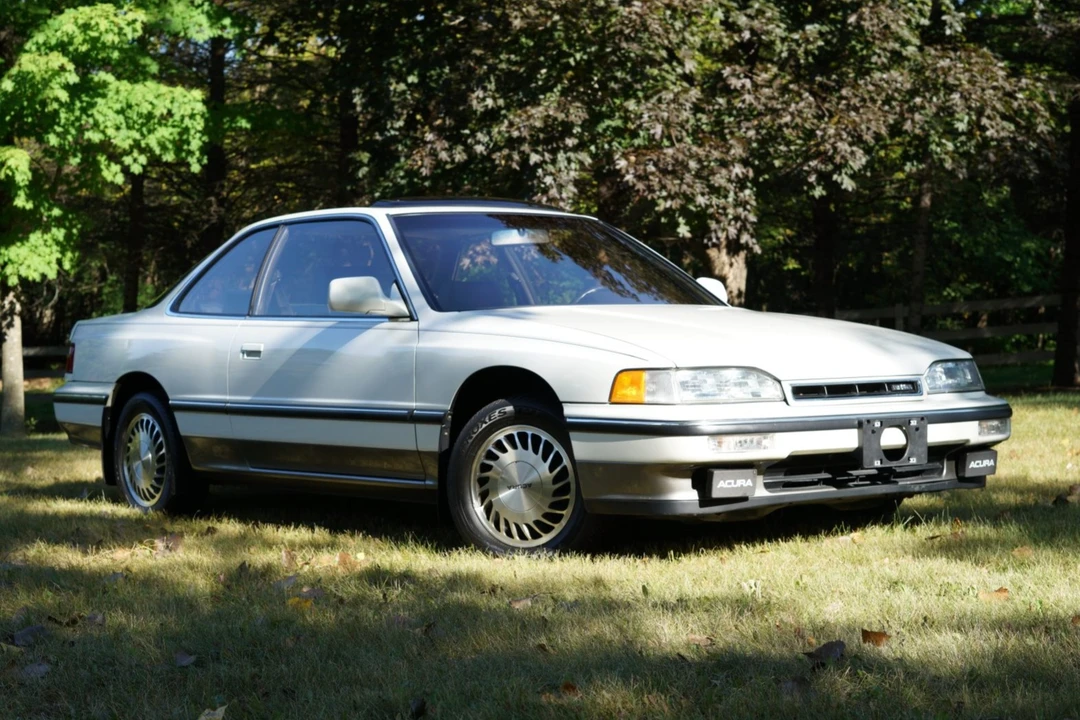 1990 Acura Legend 1st Gen - Image 20 of 31