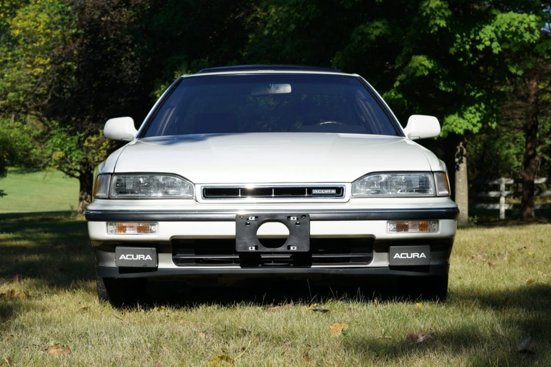 1990 Acura Legend 1st Gen - Image 18 of 31