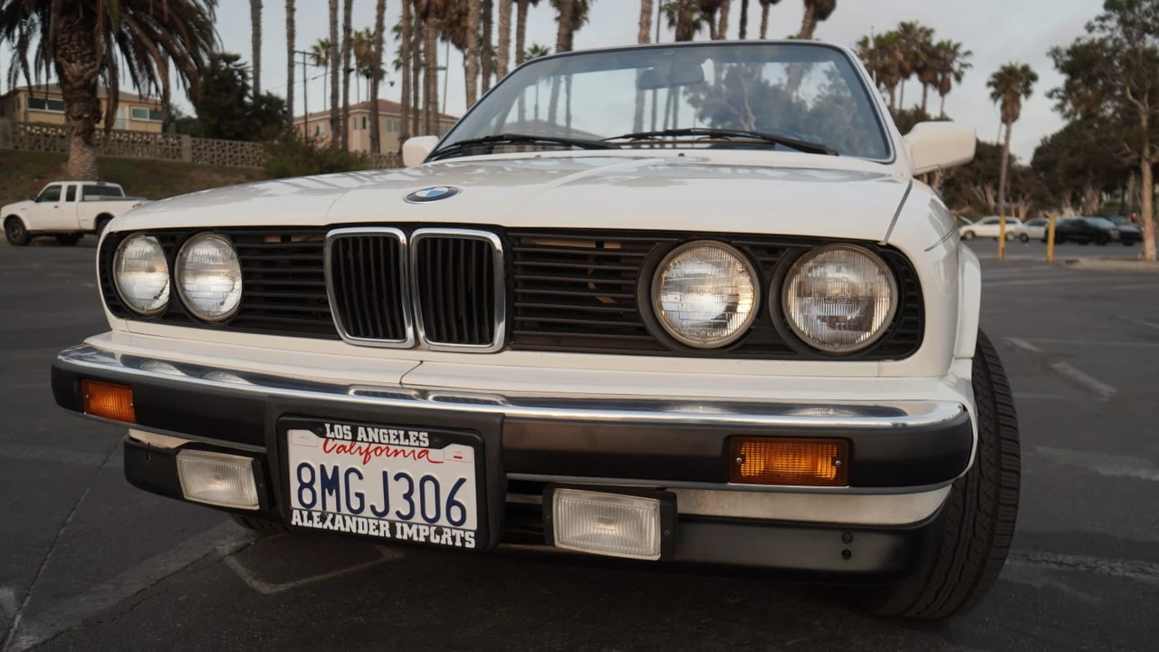 1990 BMW E30 3 Series - Image 17 of 31
