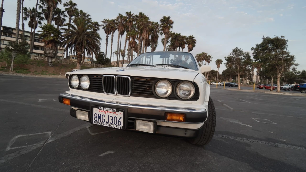 1990 BMW E30 3 Series - Image 21 of 31
