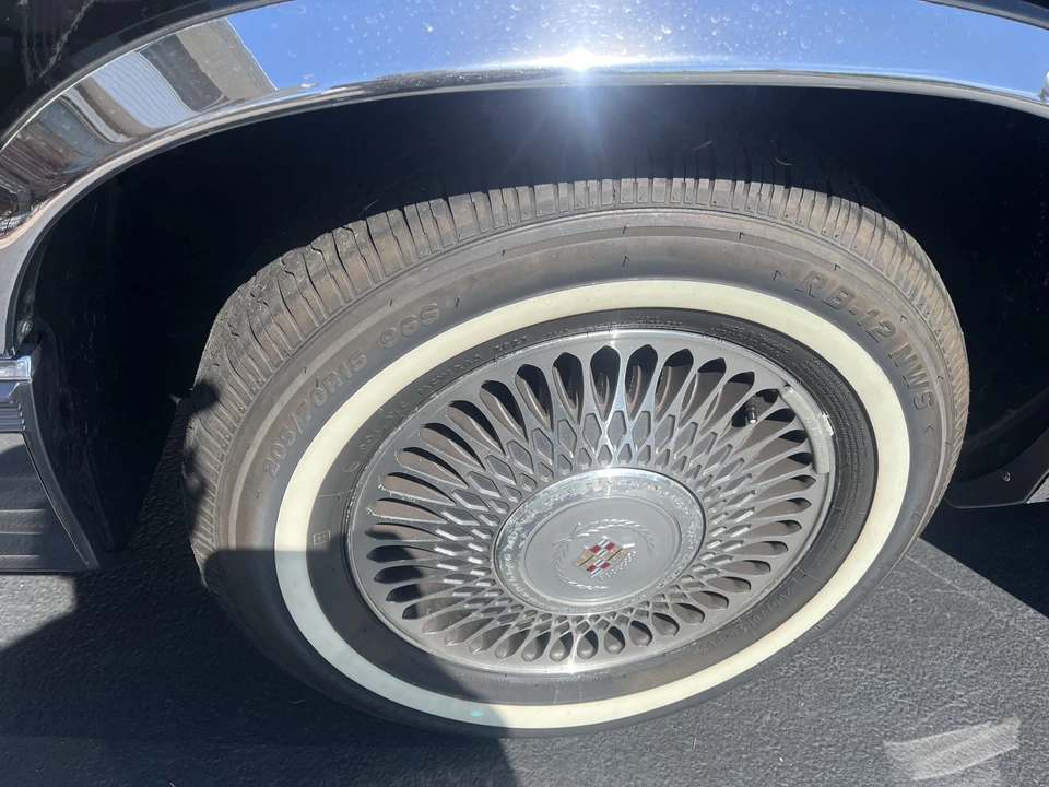 1990 Cadillac Fleetwood - Image 31 of 31