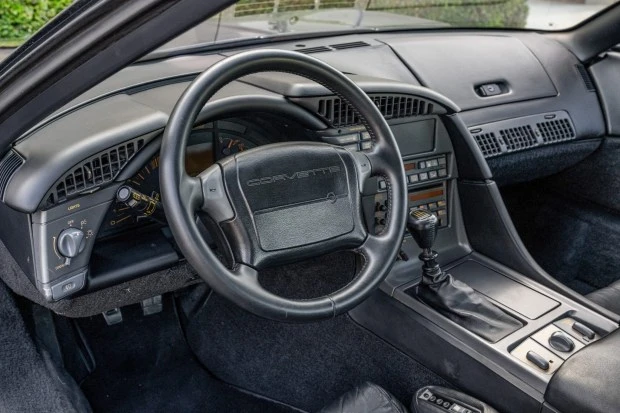 1990 Chevrolet Corvette C4 ZR1 - Image 5 of 7