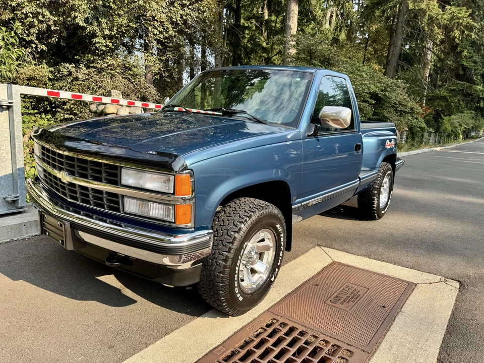 1990 Chevrolet C/K 4th Gen - Image 28 of 31