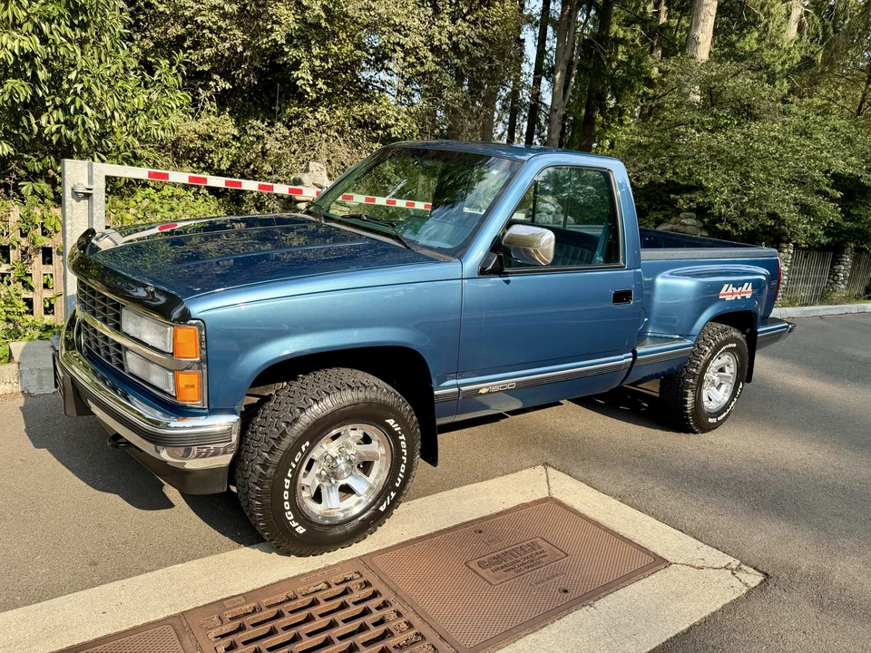 1990 Chevrolet C/K 4th Gen - Image 27 of 31