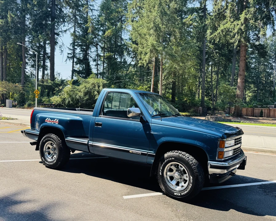 1990 Chevrolet C/K 4th Gen - Image 10 of 31