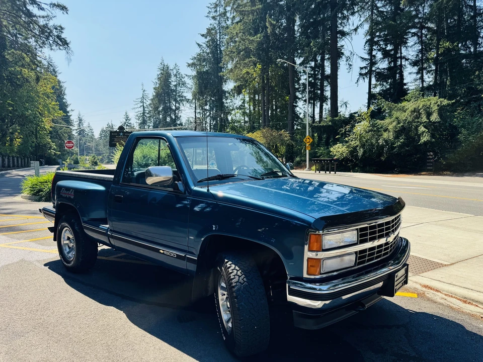 1990 Chevrolet C/K 4th Gen - Image 26 of 31