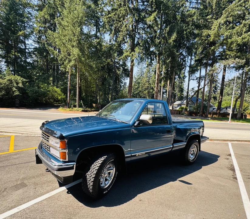1990 Chevrolet C/K 4th Gen - Image 24 of 31