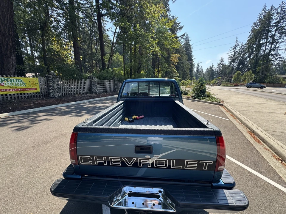 1990 Chevrolet C/K 4th Gen - Image 18 of 31