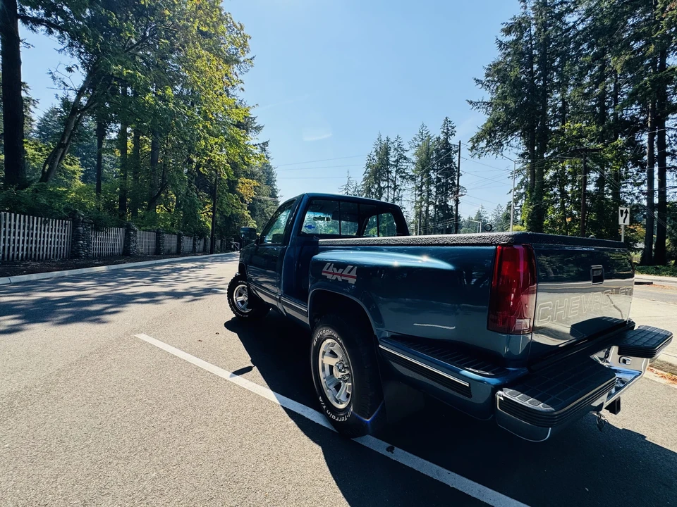 1990 Chevrolet C/K 4th Gen - Image 20 of 31