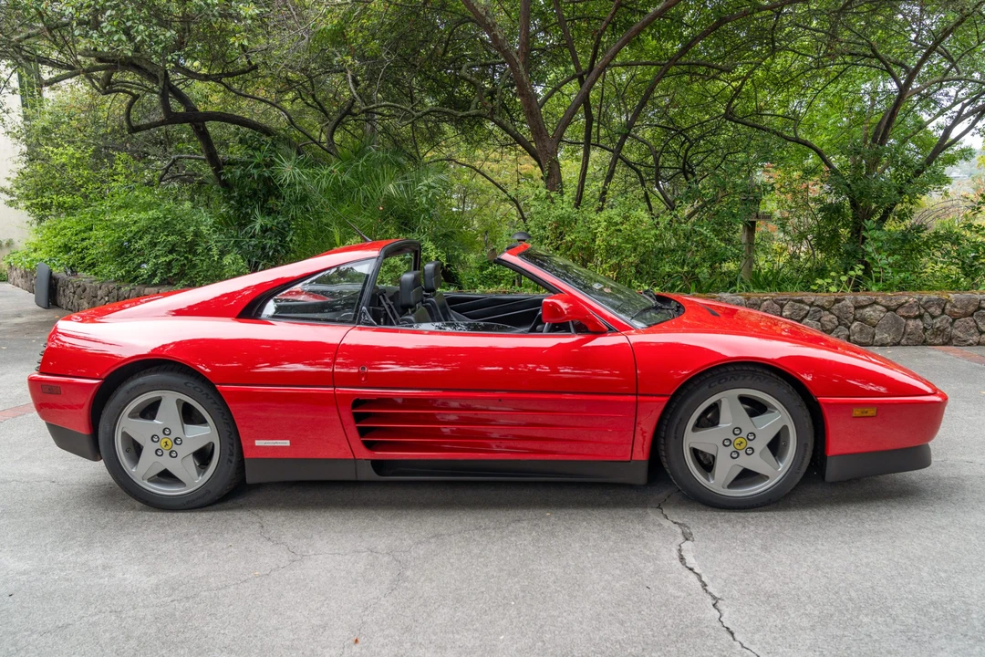 1990 Ferrari 348 ts - Image 10 of 31