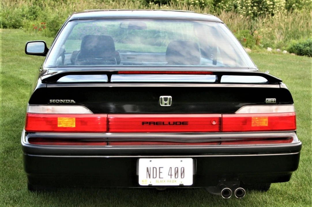 1990 Honda Prelude 3rd Gen - Image 8 of 31