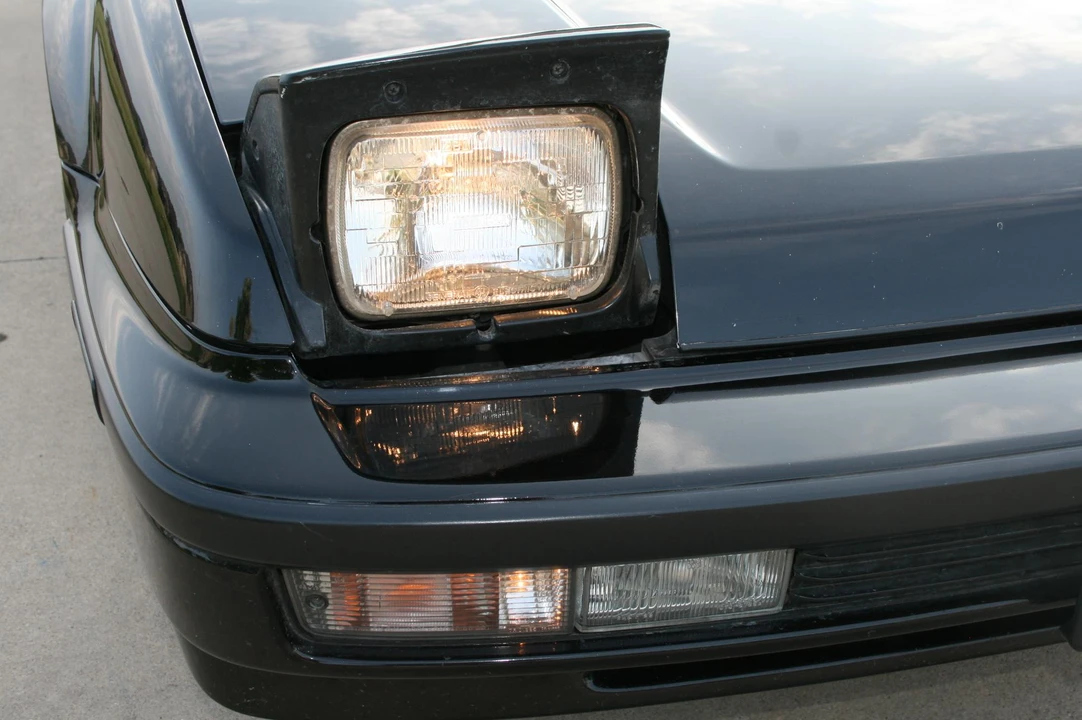 1990 Honda Prelude 3rd Gen - Image 13 of 31