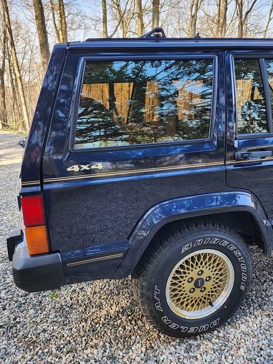 1990 Jeep XJ Cherokee - Image 29 of 31