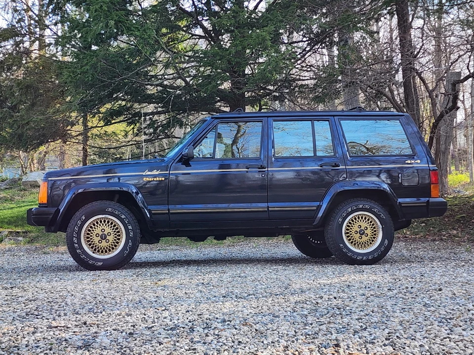 1990 Jeep XJ Cherokee - Image 2 of 31