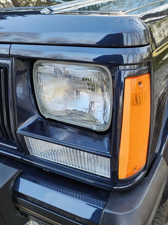1990 Jeep XJ Cherokee - Image 15 of 31