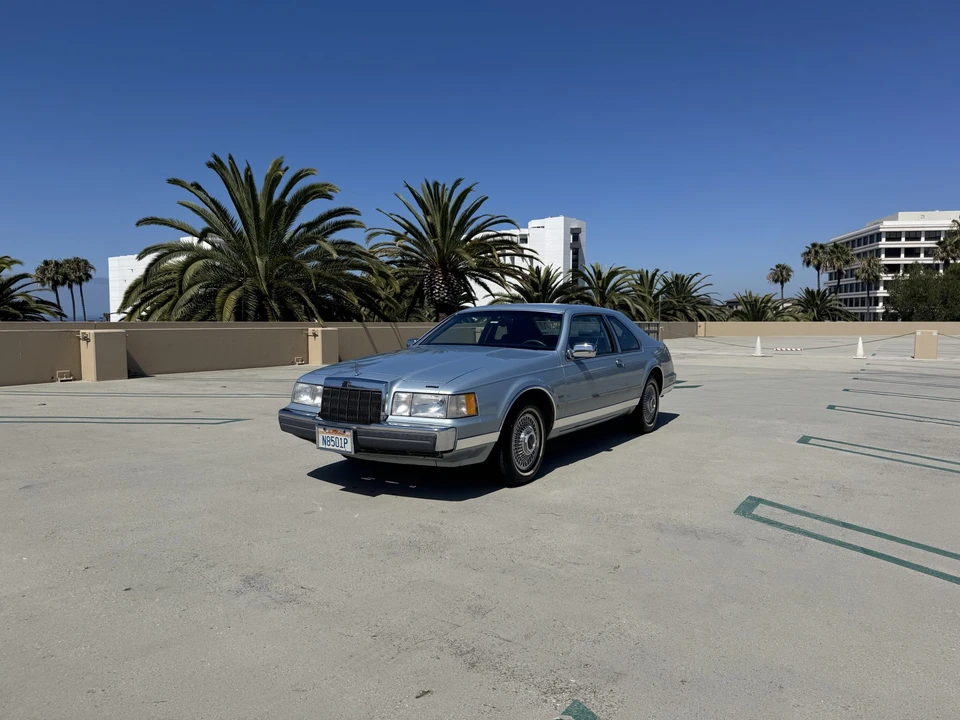1990 Lincoln Continental Mark VII - Image 6 of 31