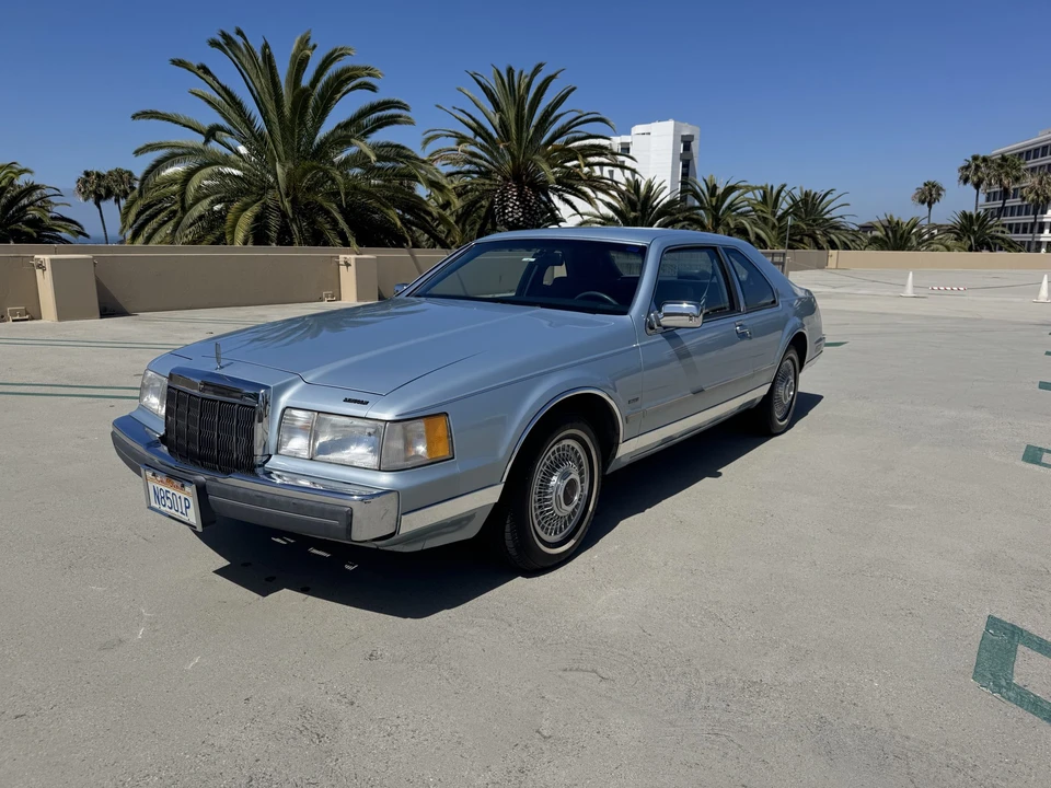 1990 Lincoln Continental Mark VII - Image 5 of 31
