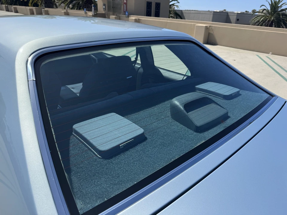 1990 Lincoln Continental Mark VII - Image 30 of 31