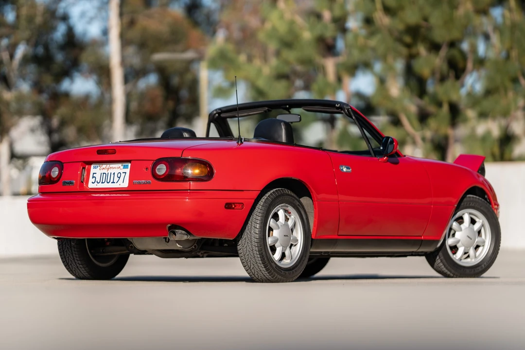 1990 Mazda NA MX-5 Miata - Image 5 of 31