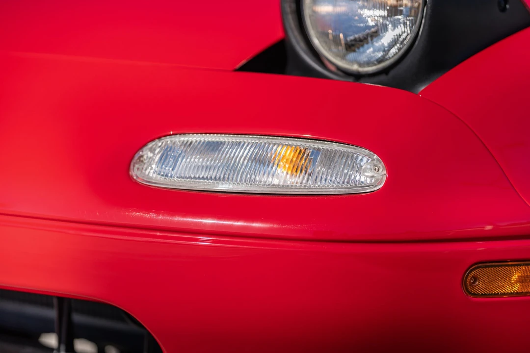 1990 Mazda NA MX-5 Miata - Image 25 of 31