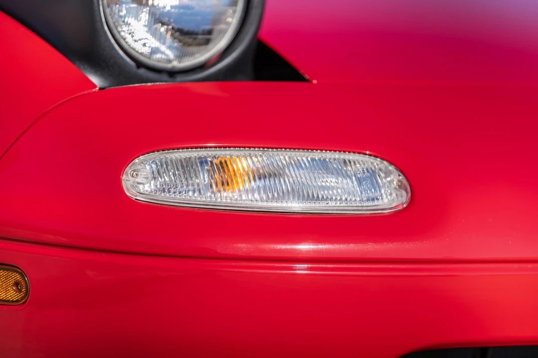 1990 Mazda NA MX-5 Miata - Image 24 of 31