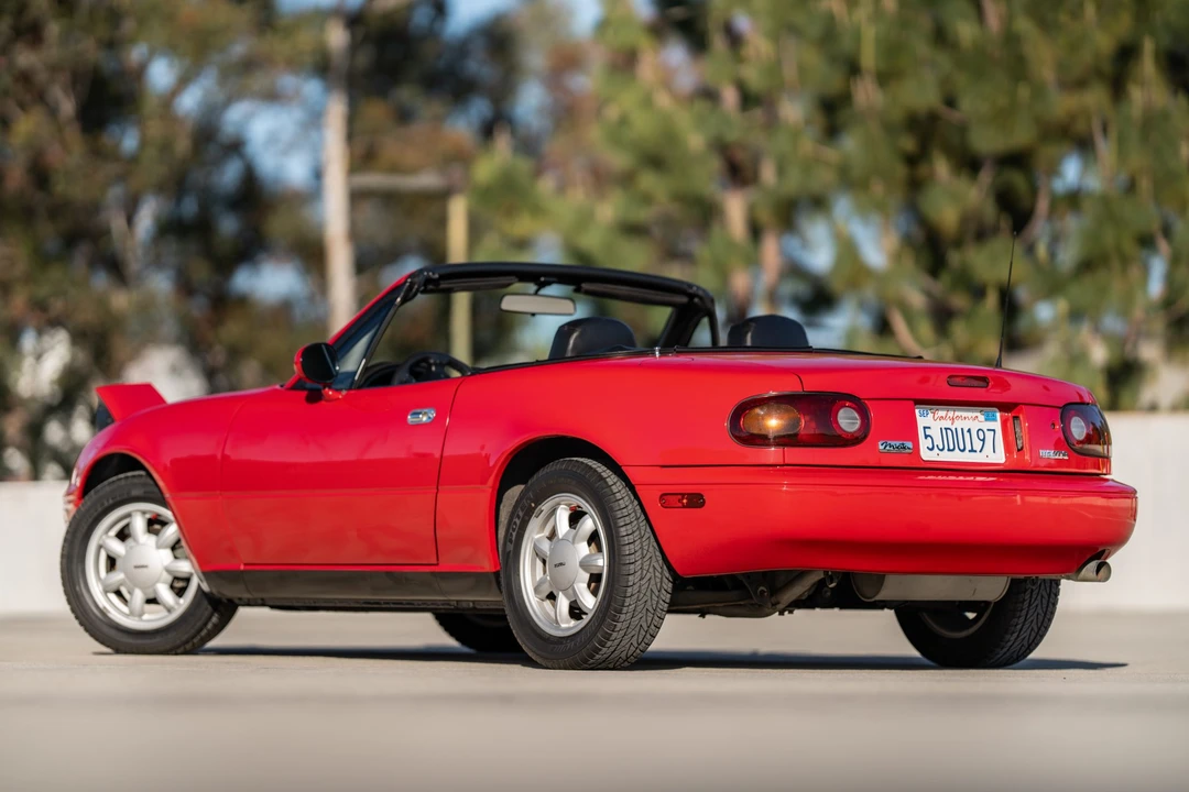1990 Mazda NA MX-5 Miata - Image 7 of 31