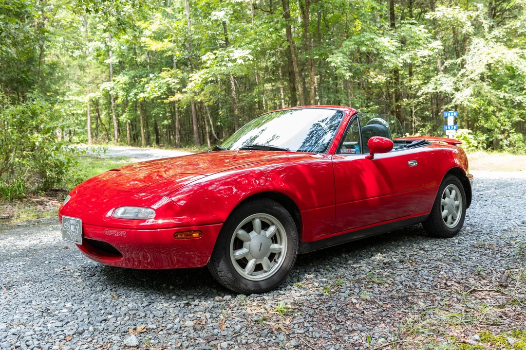 1990 Mazda NA MX-5 Miata - Image 2 of 31