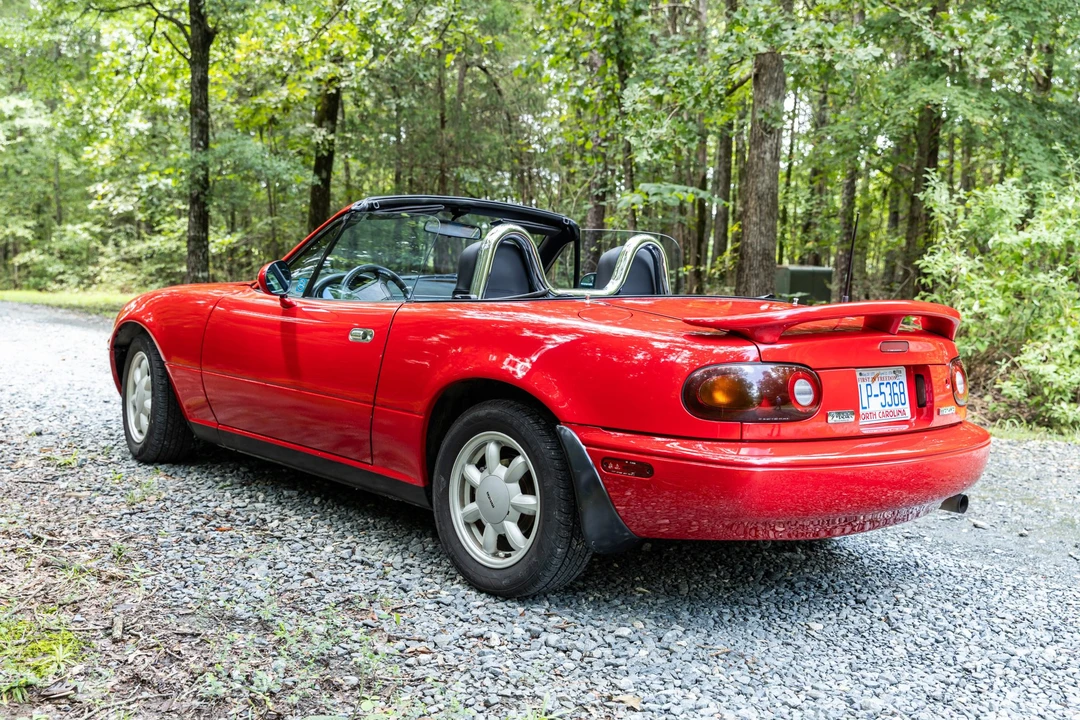 1990 Mazda NA MX-5 Miata - Image 8 of 31