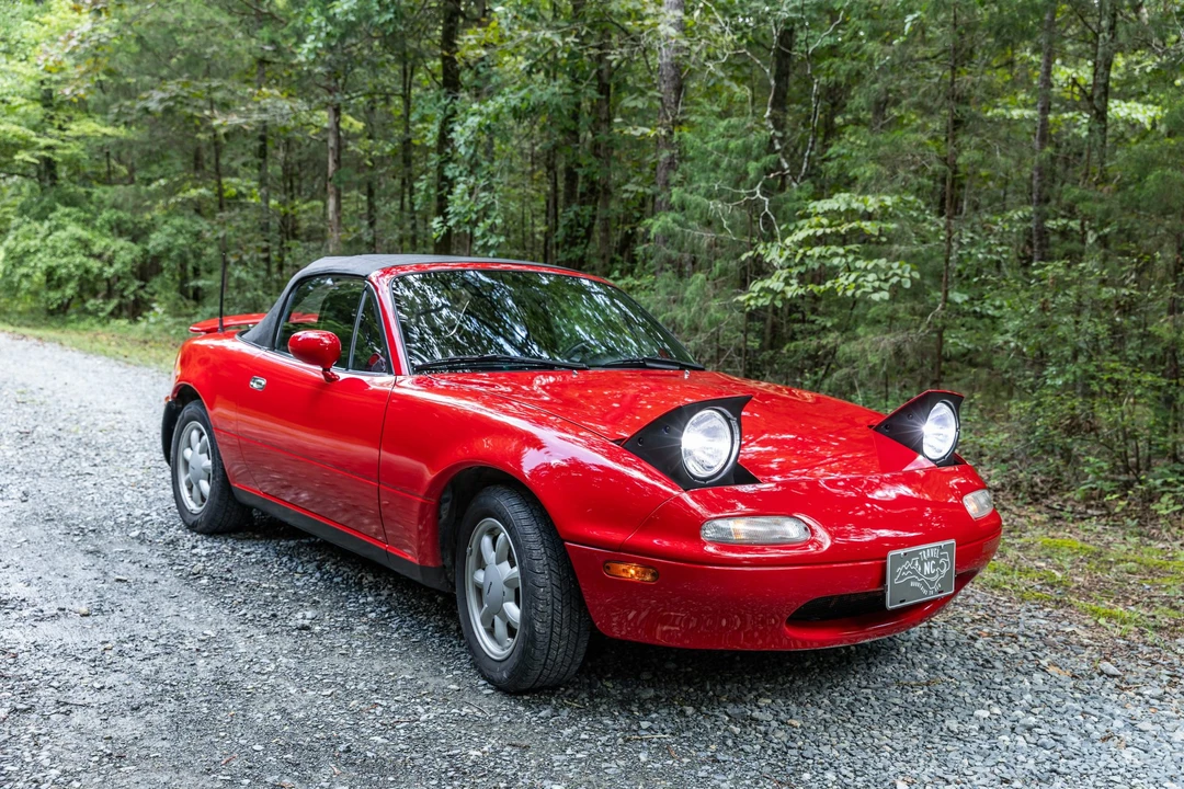 1990 Mazda NA MX-5 Miata - Image 19 of 31