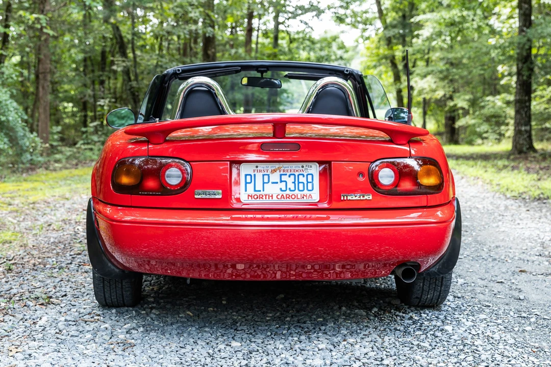 1990 Mazda NA MX-5 Miata - Image 7 of 31
