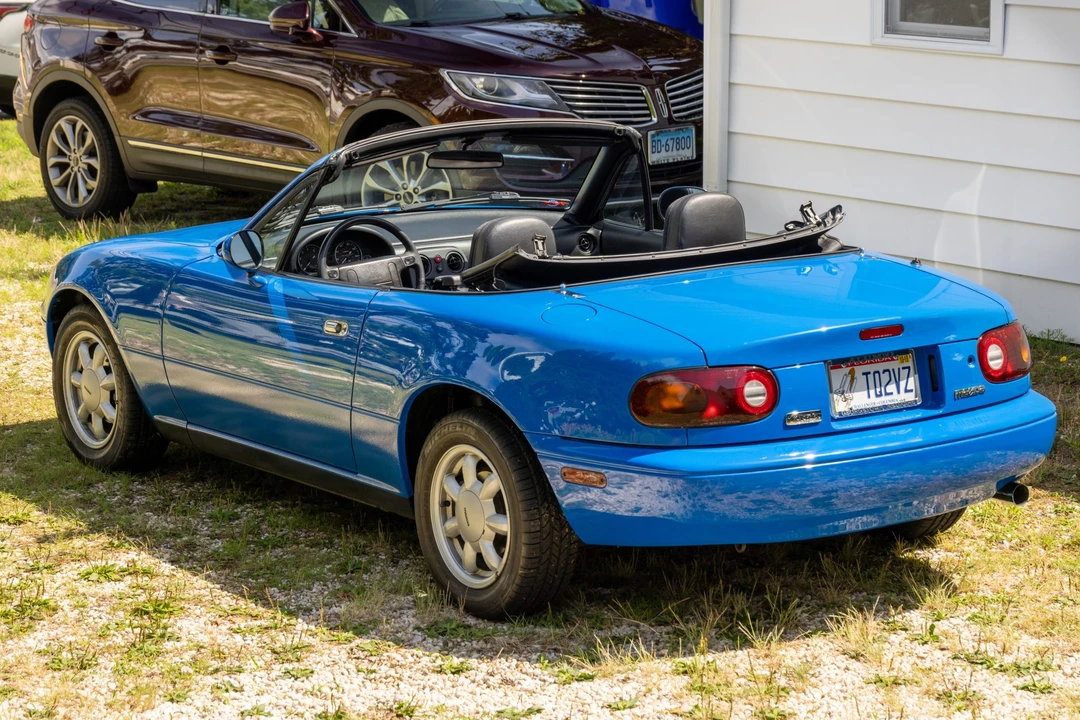 1990 Mazda NA MX-5 Miata - Image 4 of 31