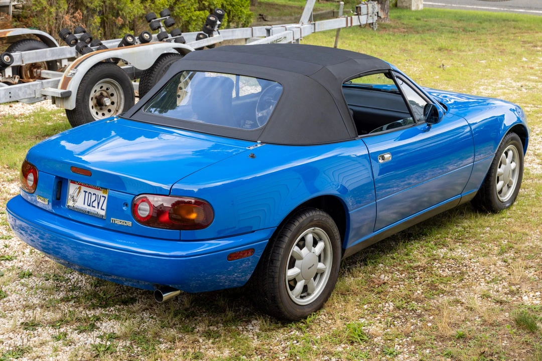 1990 Mazda NA MX-5 Miata - Image 18 of 31