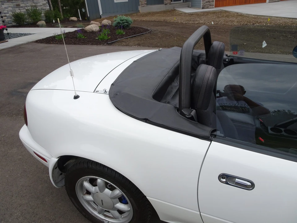 1990 Mazda NA MX-5 Miata - Image 20 of 31