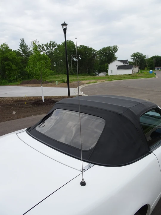 1990 Mazda NA MX-5 Miata - Image 17 of 31