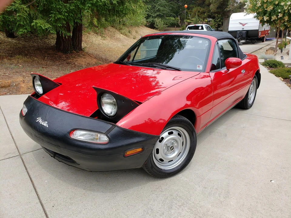1990 Mazda NA MX-5 Miata - Image 17 of 31