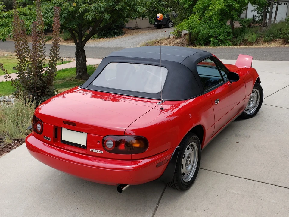 1990 Mazda NA MX-5 Miata - Image 24 of 31