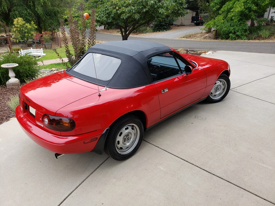 1990 Mazda NA MX-5 Miata - Image 25 of 31