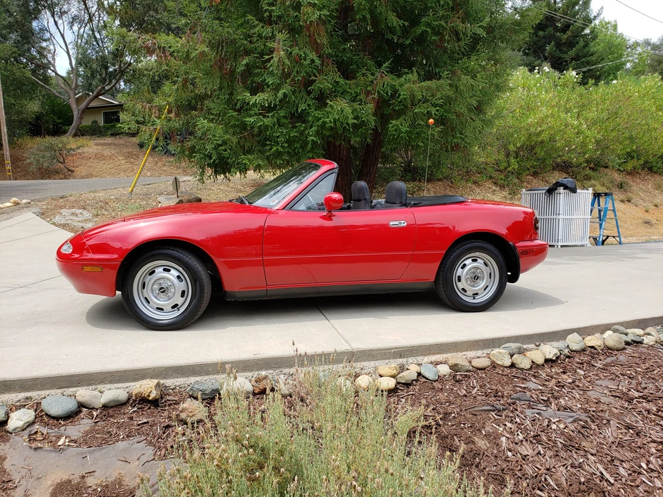 1990 Mazda NA MX-5 Miata - Image 5 of 31