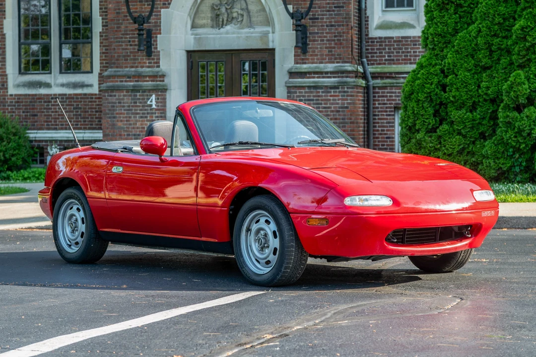 1990 Mazda NA MX-5 Miata - Image 7 of 31