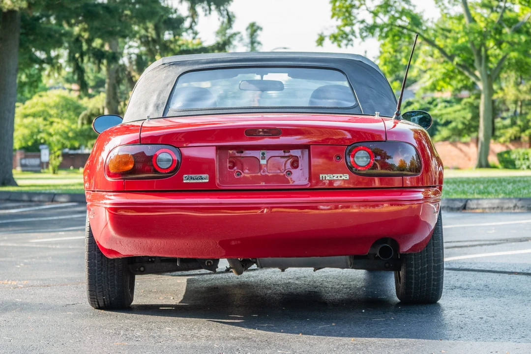 1990 Mazda NA MX-5 Miata - Image 13 of 31