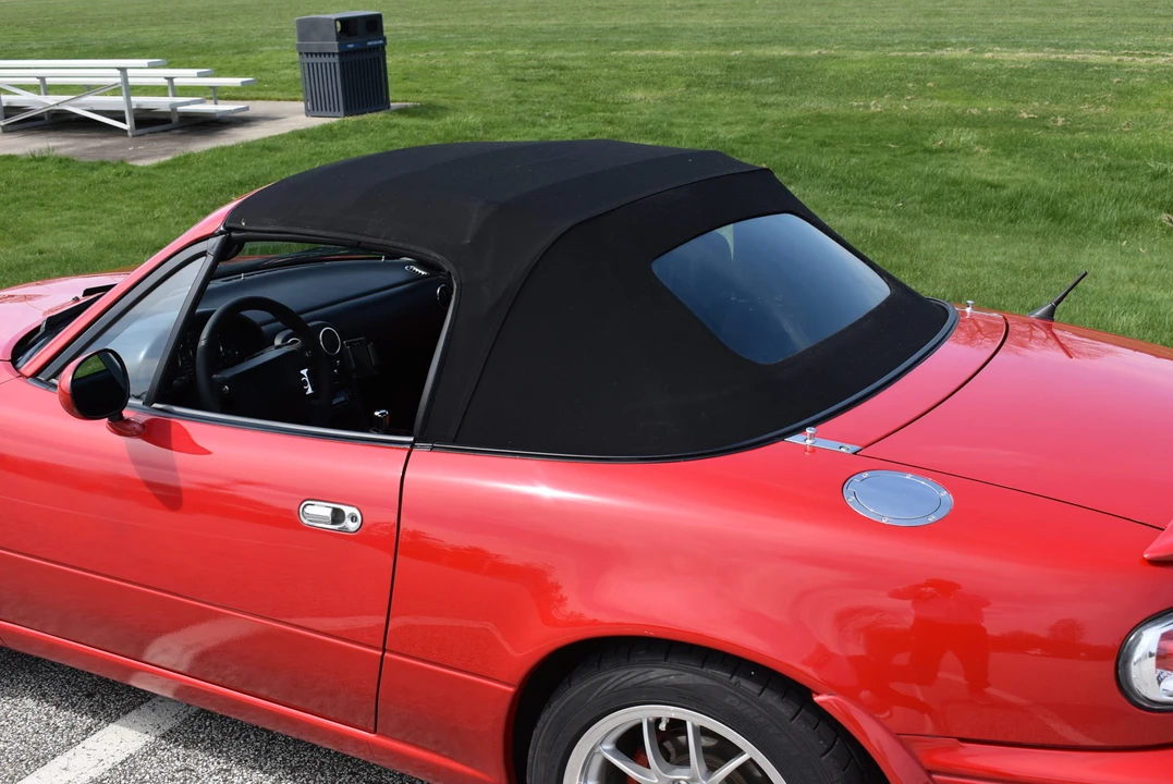 1990 Mazda NA MX-5 Miata - Image 26 of 31