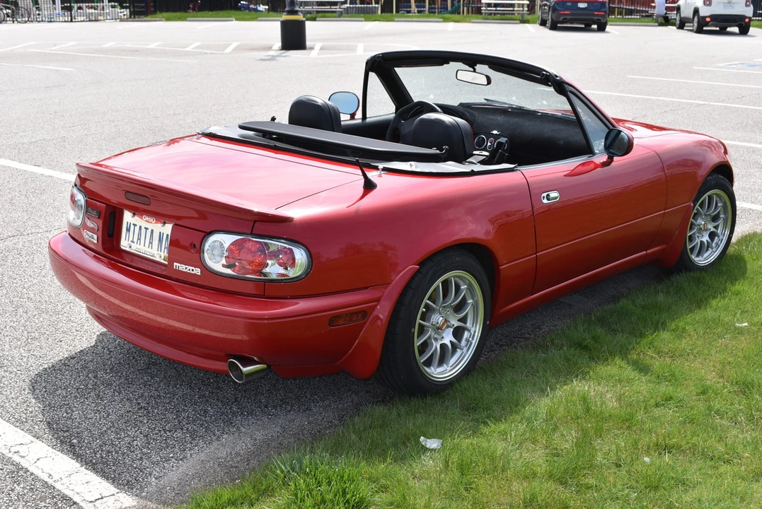 1990 Mazda NA MX-5 Miata - Image 7 of 31