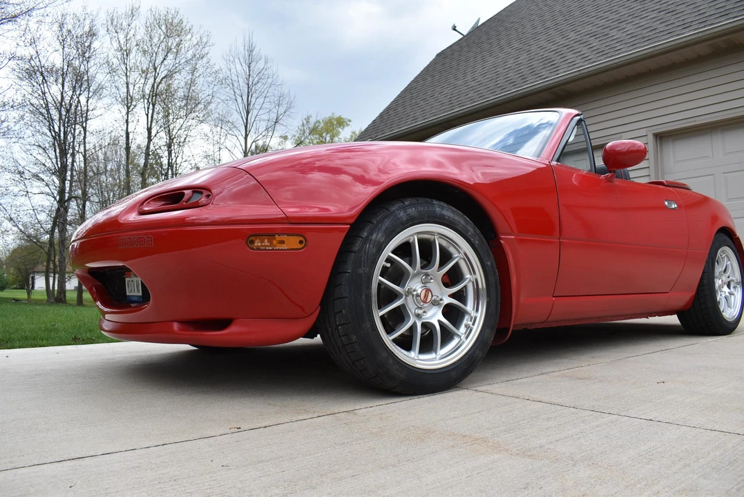 1990 Mazda NA MX-5 Miata - Image 16 of 31