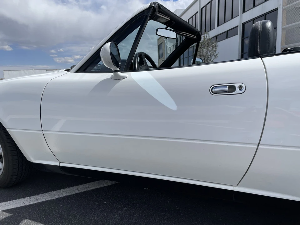 1990 Mazda NA MX-5 Miata - Image 26 of 31