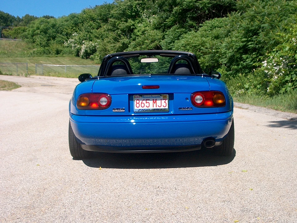 1990 Mazda NA MX-5 Miata - Image 9 of 31