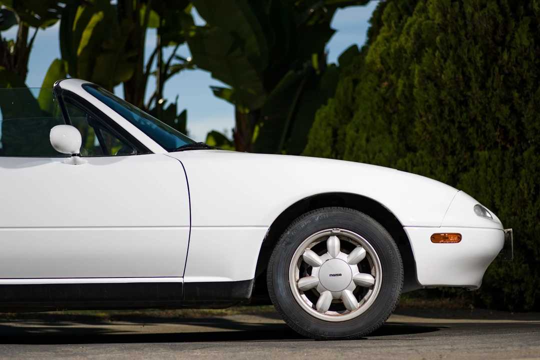1990 Mazda NA MX-5 Miata - Image 15 of 31
